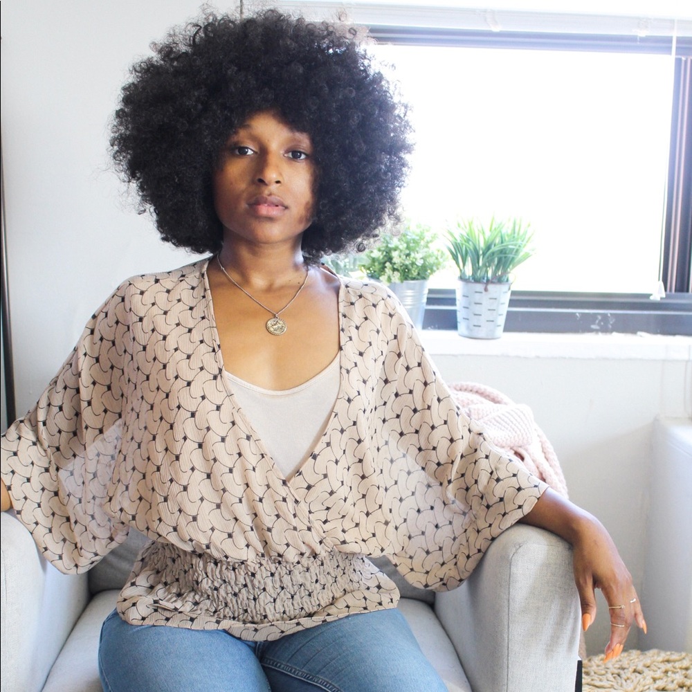 Vintage wide arm blouse